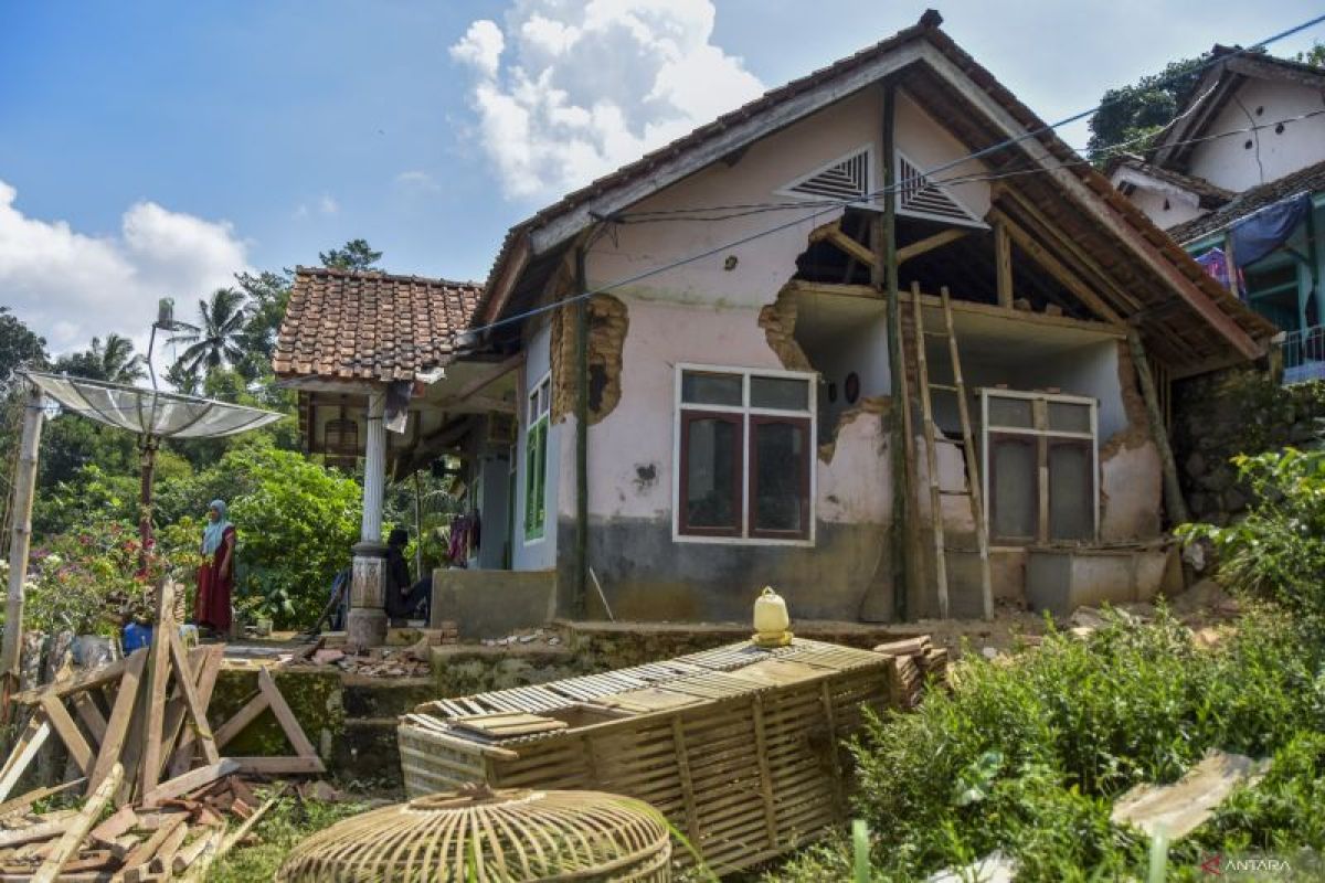 Usai gempa Garut BMKG waspadai potensi longsor dan banjir bandang