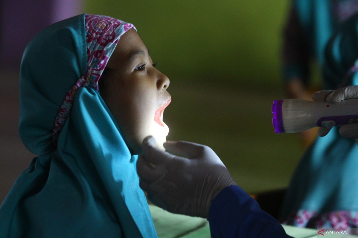 Kenali jenis gigi dan tahapan pertumbuhan gigi pada bayi dan anak-anak
