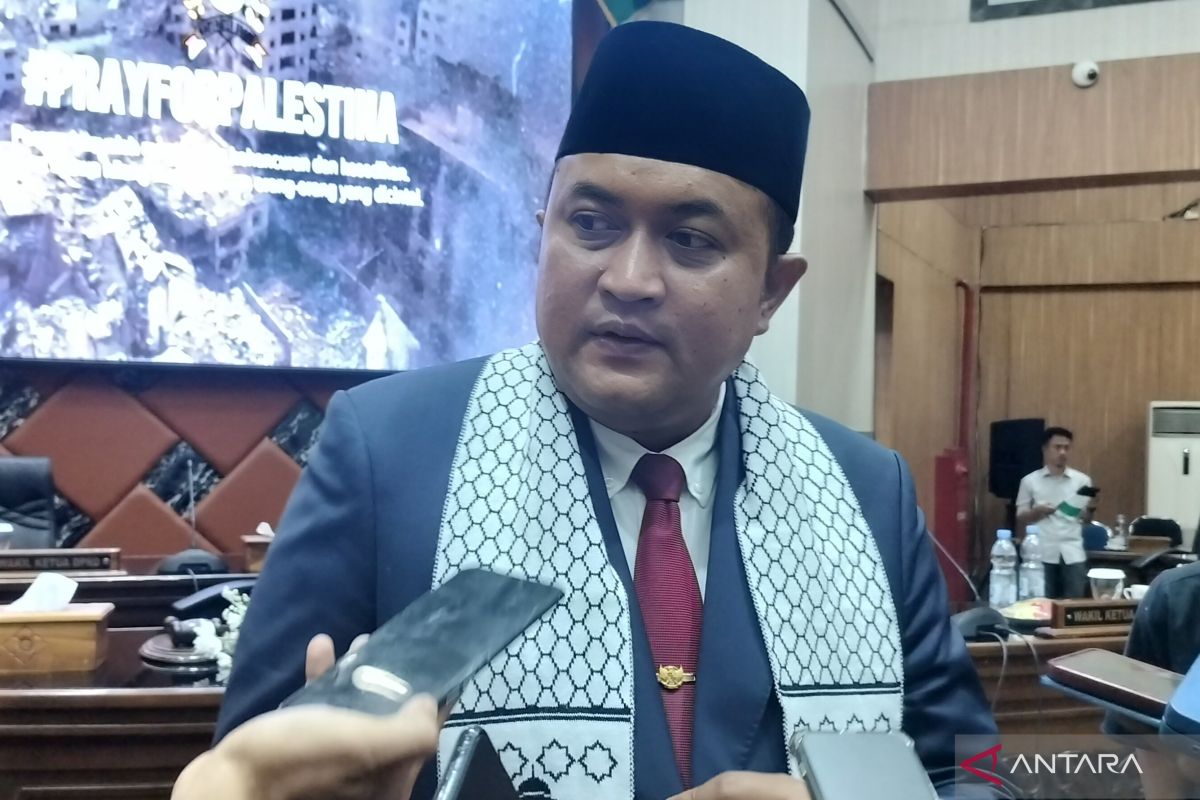 Ketua DPRD Bogor: Relokasi PKL kawasan Puncak harus dilakukan secara humanis
