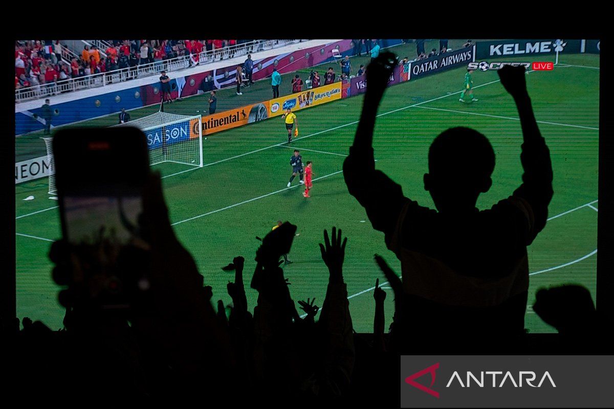 Peserta nobar timnas Indonesia diimbau tak bawa petasan