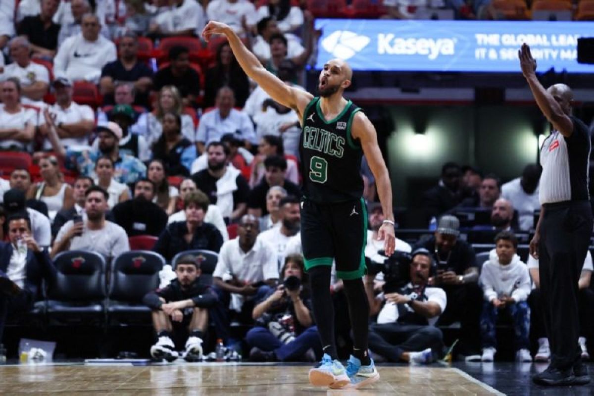 Celtics menang mudah lawan Cavaliers 120-95 di semifinal NBA wilayah Timur