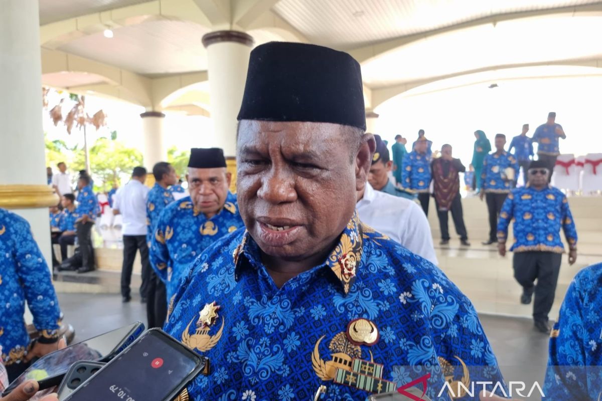 Gubernur Papua Barat pastikan sensus OAP dilanjutkan tahun ini