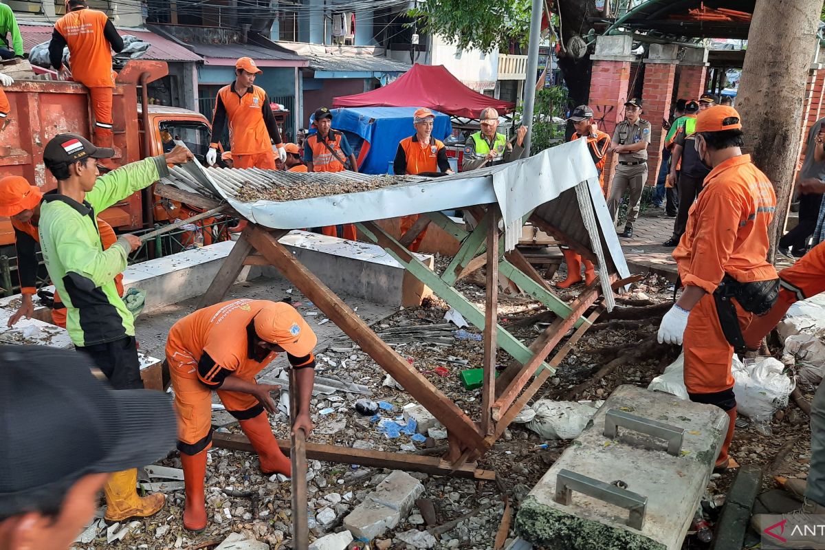 Mengembalikan fungsi taman di Jakarta