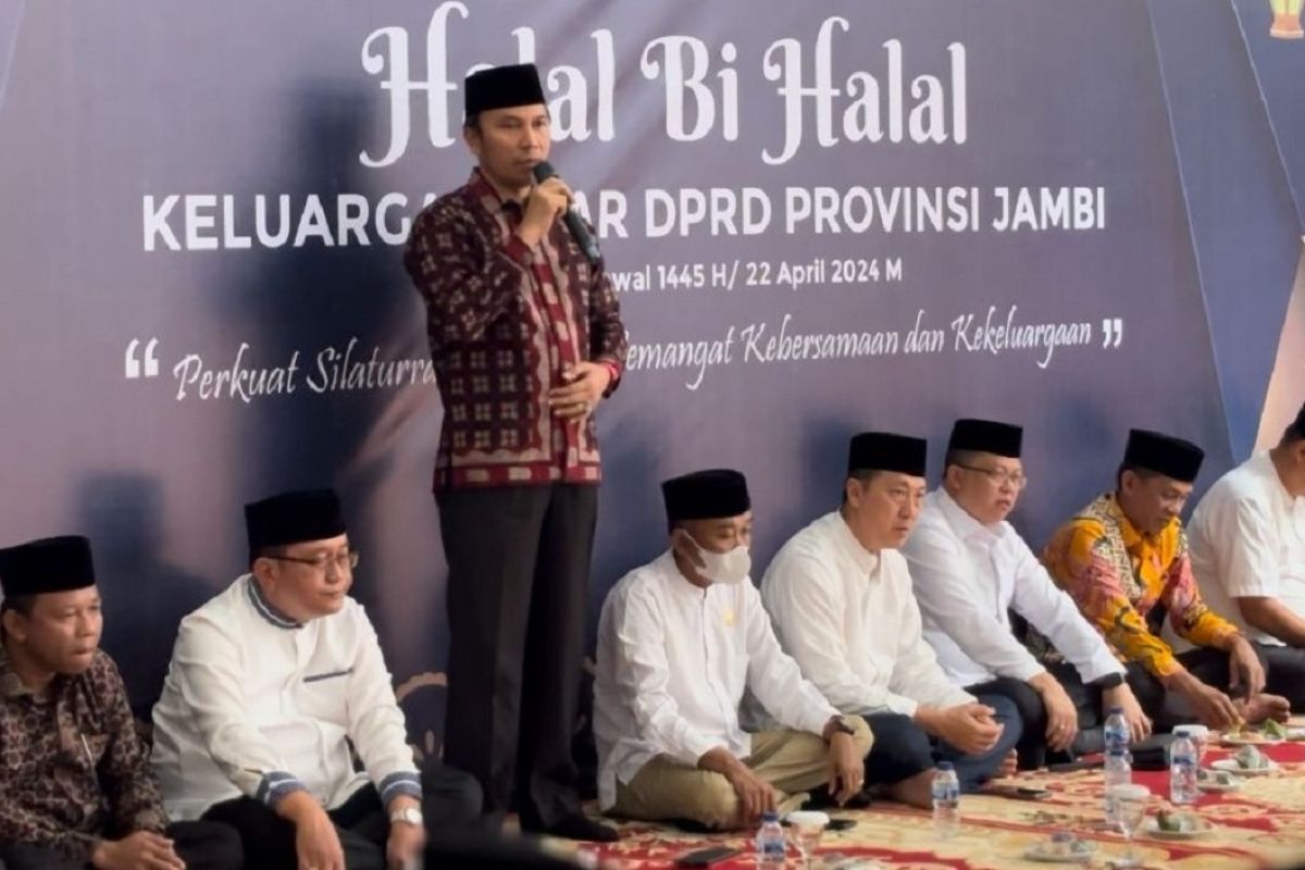 Ketua DPRD Provinsi Jambi ucapkan permintaan maaf pada Halal Bihalal
