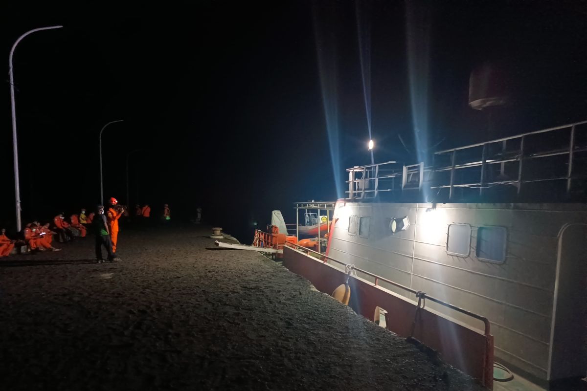 Pulau Tagulandang masih gelap gulita pascaerupsi Gunung Ruang