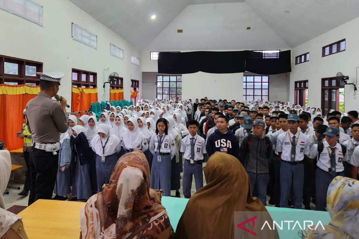 Polres Sidrap programkan "Police Go To School" lewat sosialisasi keselamatan