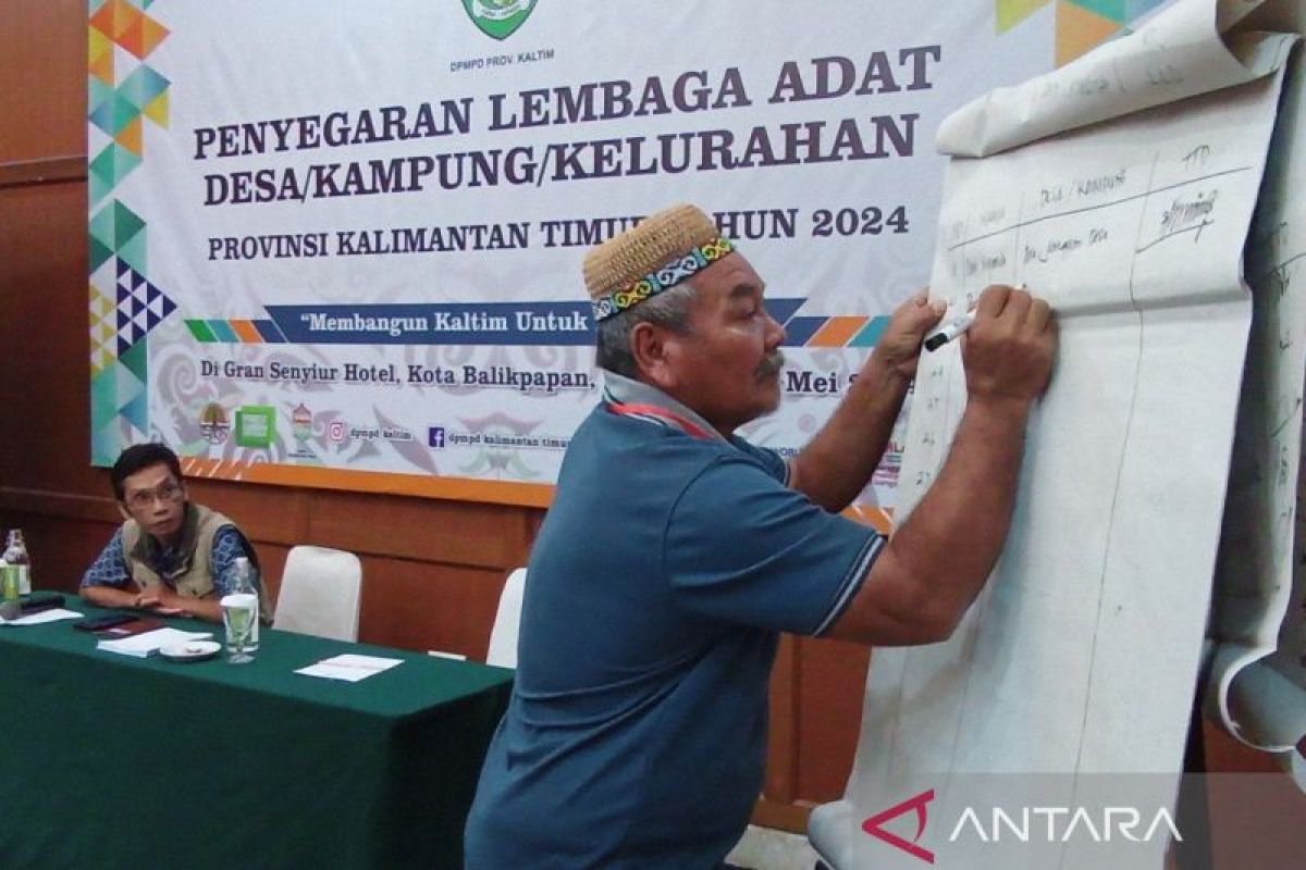 Lembaga adat Kaltim tanda tangani petisi pembinaan berkelanjutan