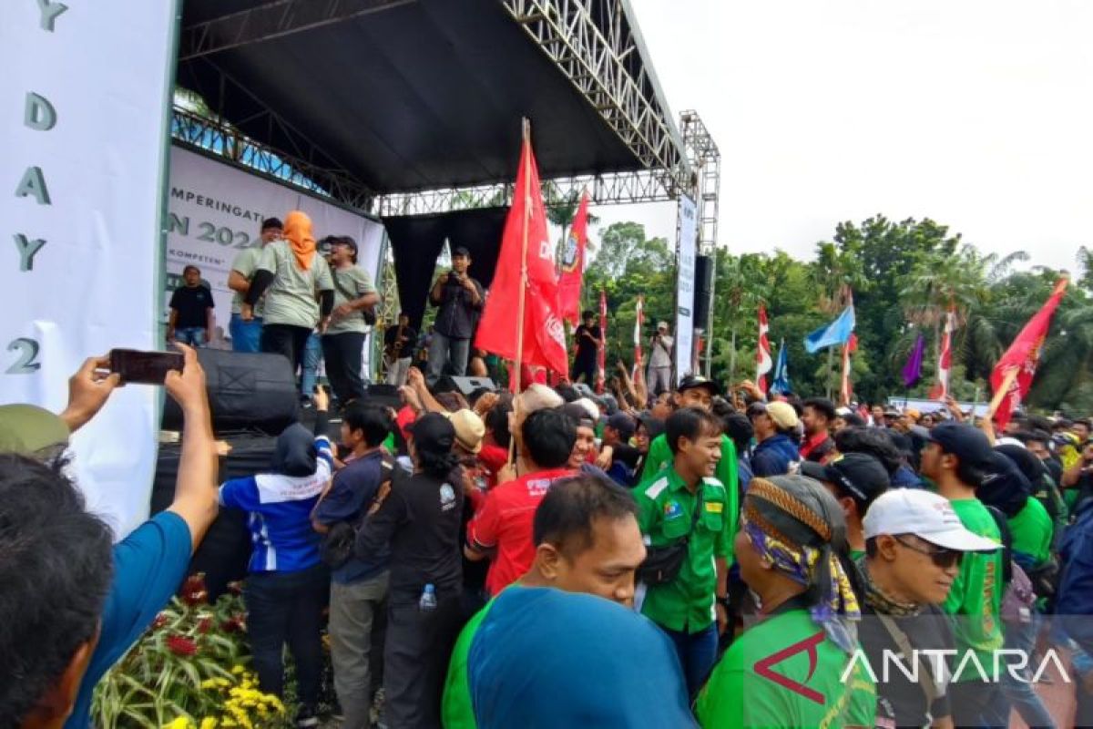 Pemkot Jaktim siapkan panggung hiburan rayakan "May Day" 2024