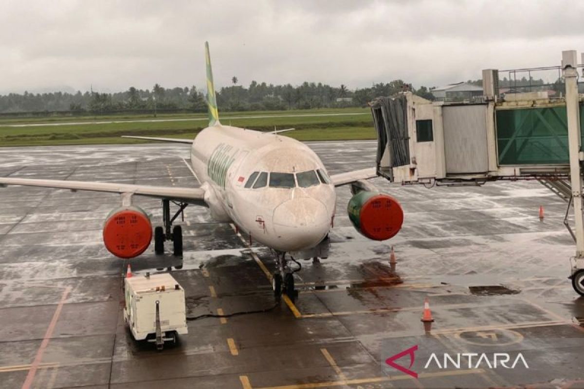 Bandara Samrat: Penutupan diperpanjang hingga Kamis siang