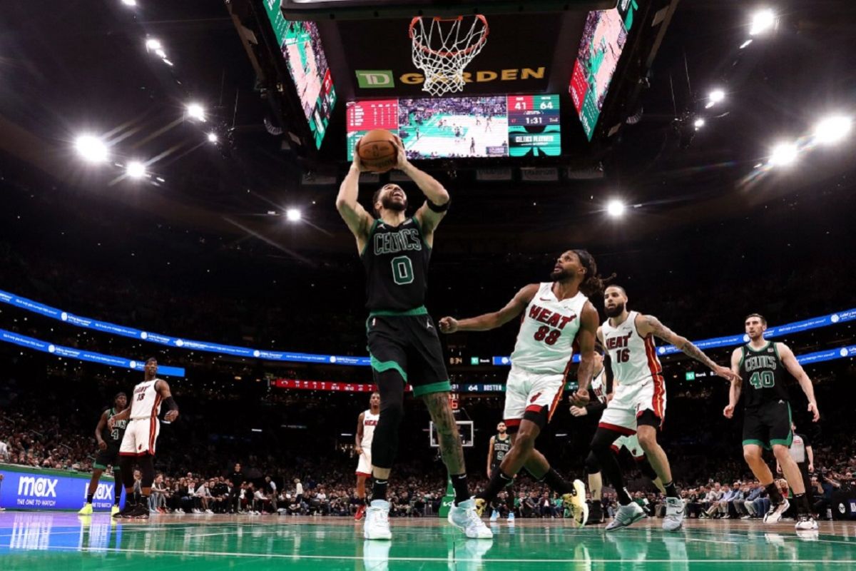 NBA: Boston Celtics ke semifinal Timur usai bungkam Heat 4-1