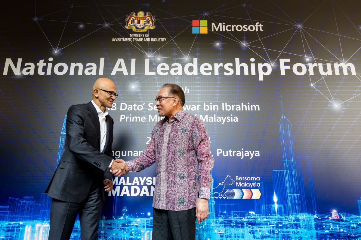 Microsoft menambah investasi Rp35,9 triliun di Malaysia