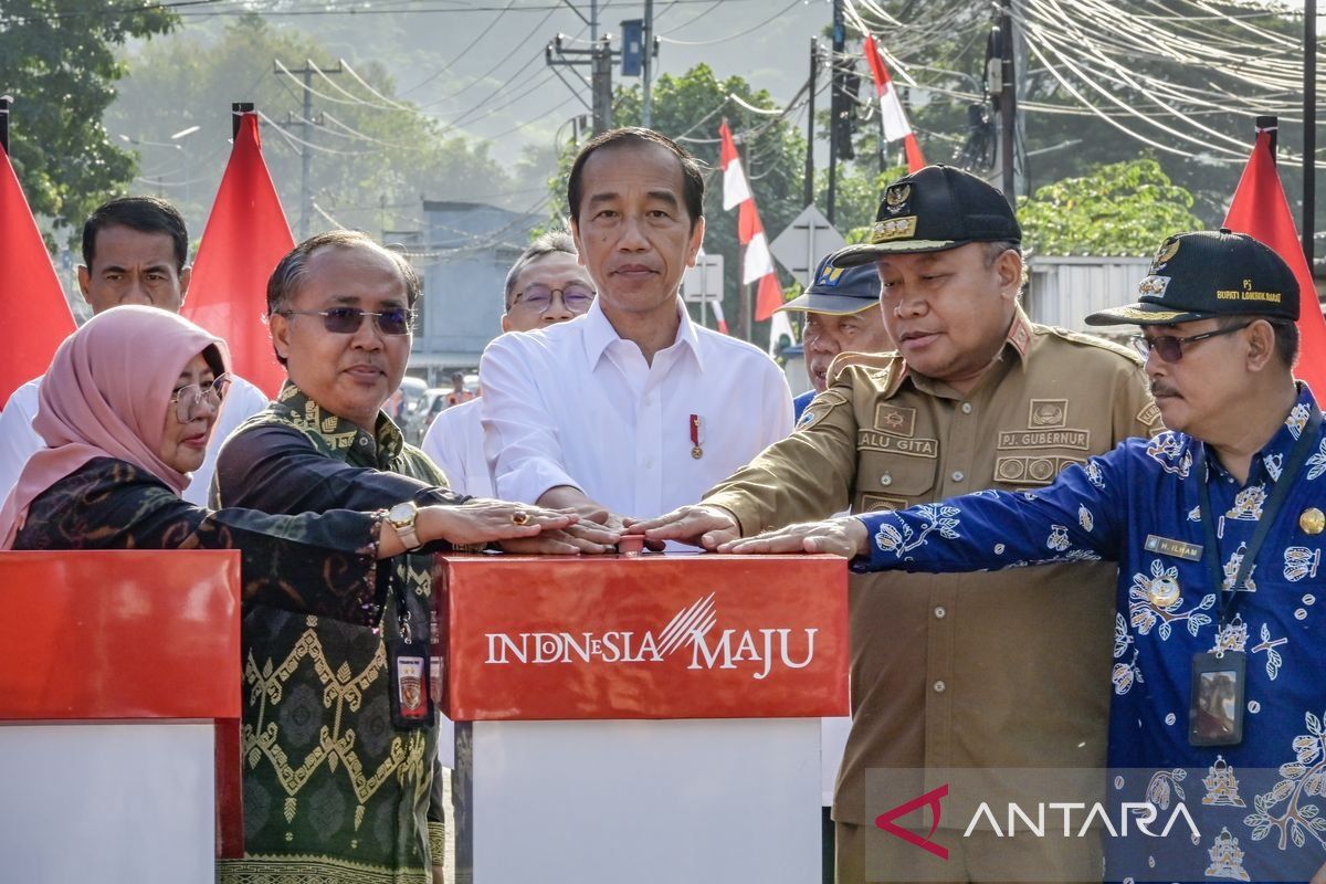 Jokowi harapkan semangat memajukan pendidikan terus berkobar