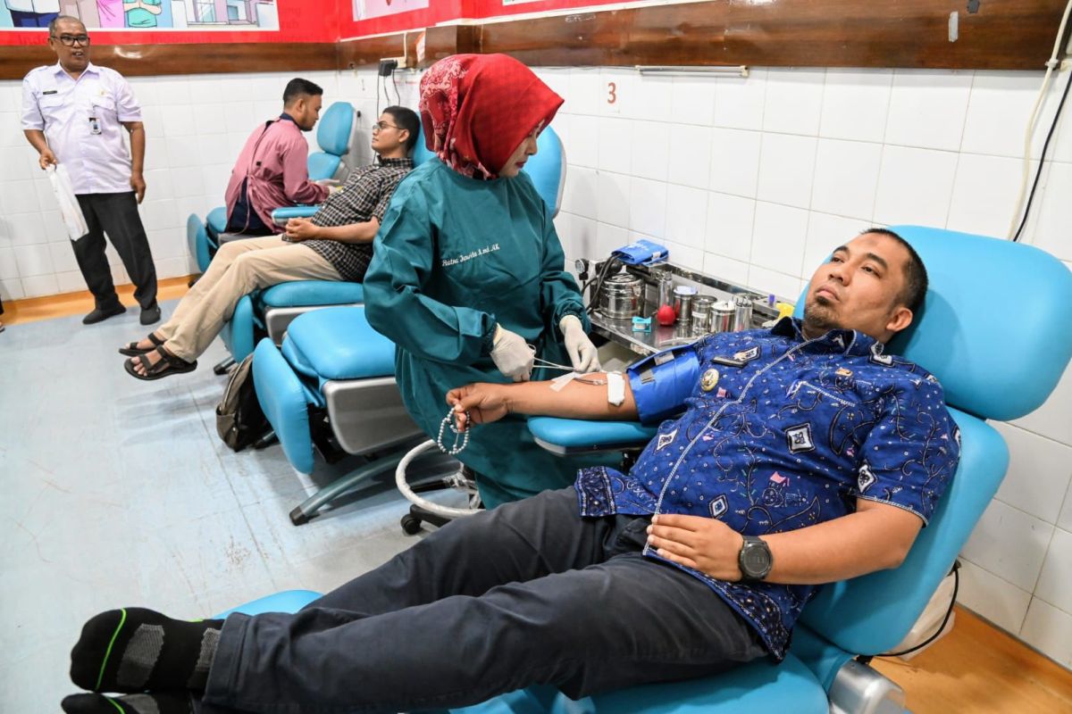 Aceh Besar kumpulkan 83 kantong darah