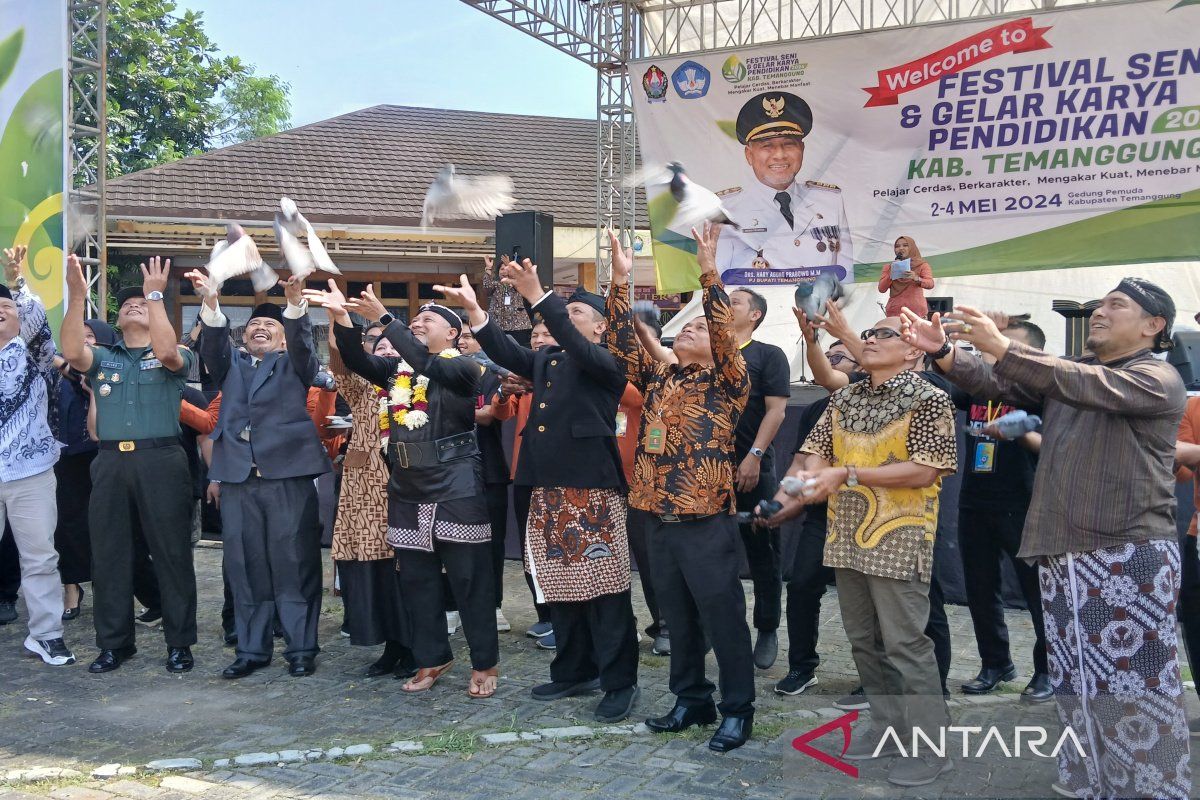 94 sekolah  Temanggung ikuti festival seni dan gelar karya pendidikan