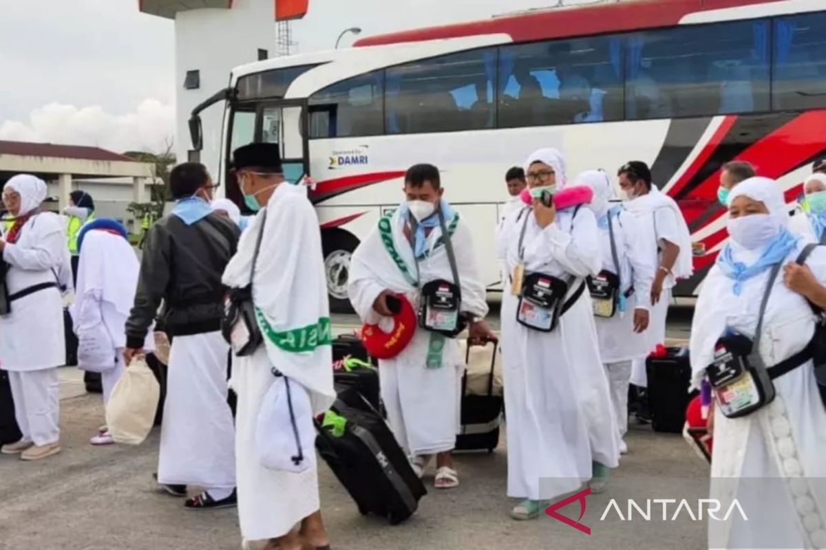 Kemenag Kaltim  jamin kelancaran perjalanan bagi 129 calon haji lansia