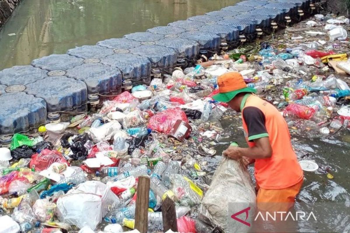 DLH DKI angkut 66 ribu ton sampah selama libur Lebaran 2024