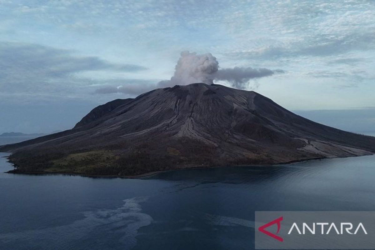 Status Awas Gunung Ruang Pvmbg Meminta Warga Tagulandang Segera