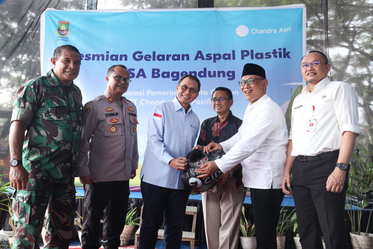 Chandra Asri-Pemkot Cilegon implementasi jalan aspal plastik di TPSA Bagendung