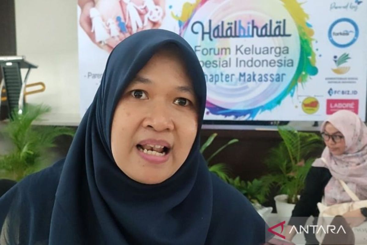 Forkesi Chapter Makassar mengedukasi tumbuh kembang anak