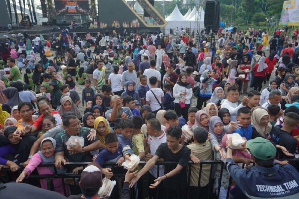 Sajian 3.500 mie sagu goreng UMKM Riau raih rekor Muri 2024, keren..
