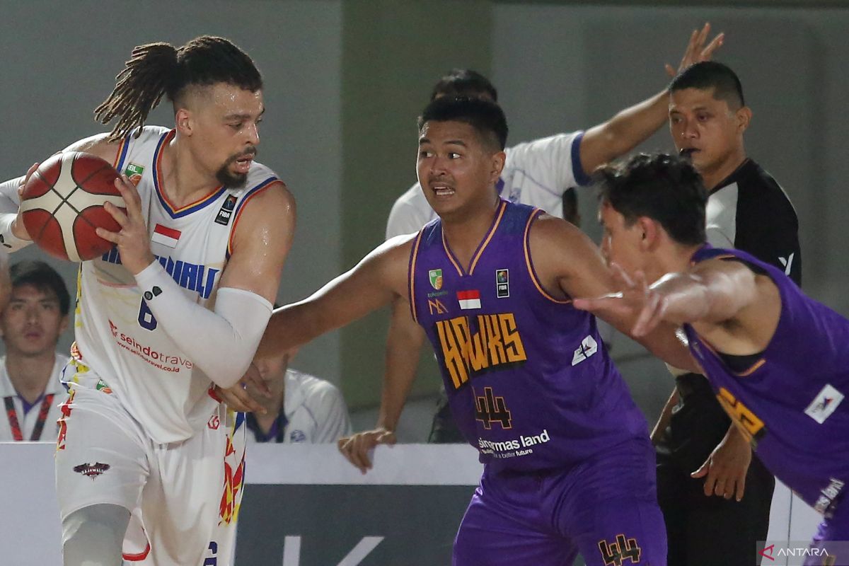Hawks tak perpanjang kontrak Habib Titoaji