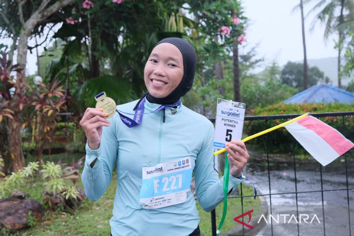 Petugas Lapas Perempuan Pangkalpinang ikuti Sungailiat Triathlon 2024
