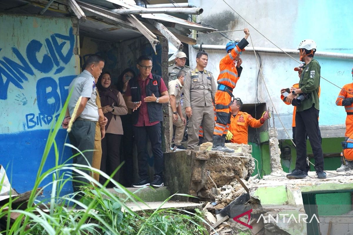 Pj Wali Kota Bogor lakukan inspeksi penanganan dan mitigasi bencana