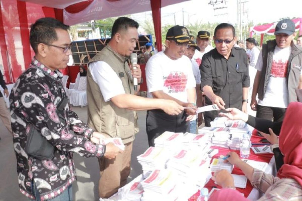 Bupati Tanjab Barat lakukan simulasi pemungutan dan penghitungan suara