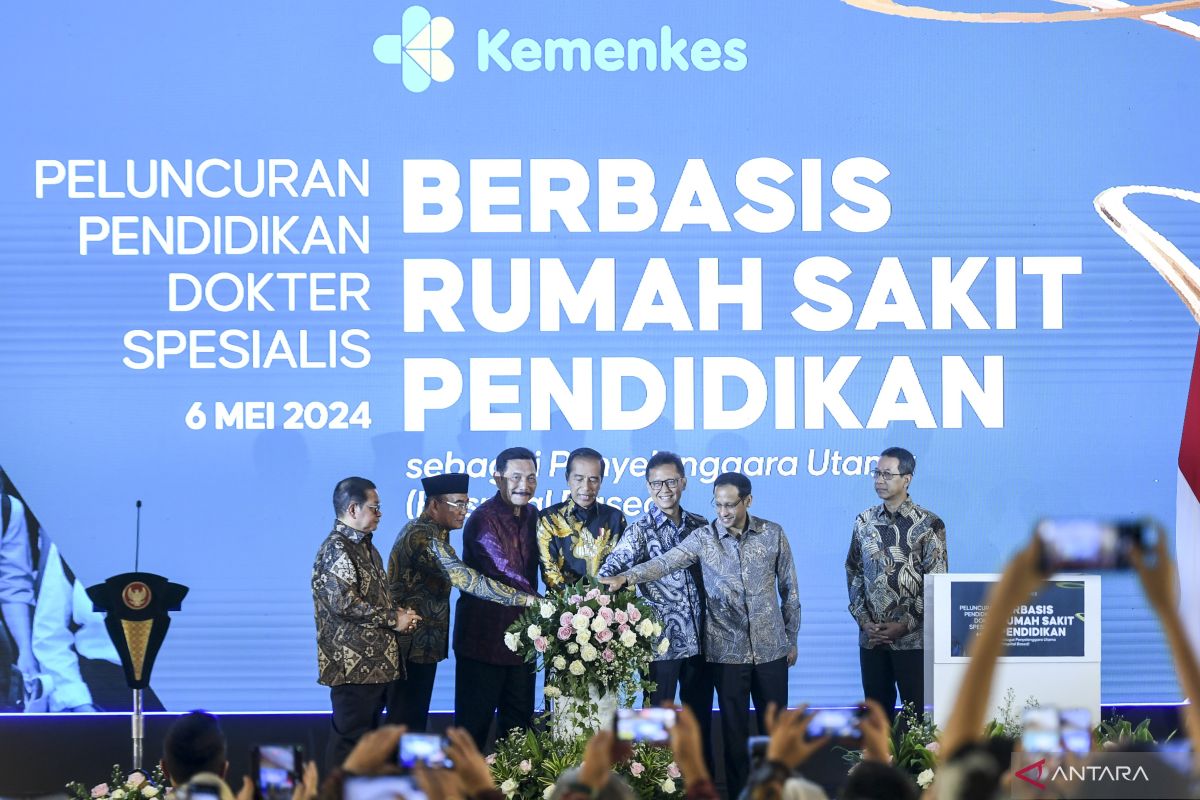 Presiden Jokowi bilang jangan sampai alkes tak berguna karena kurang dokter