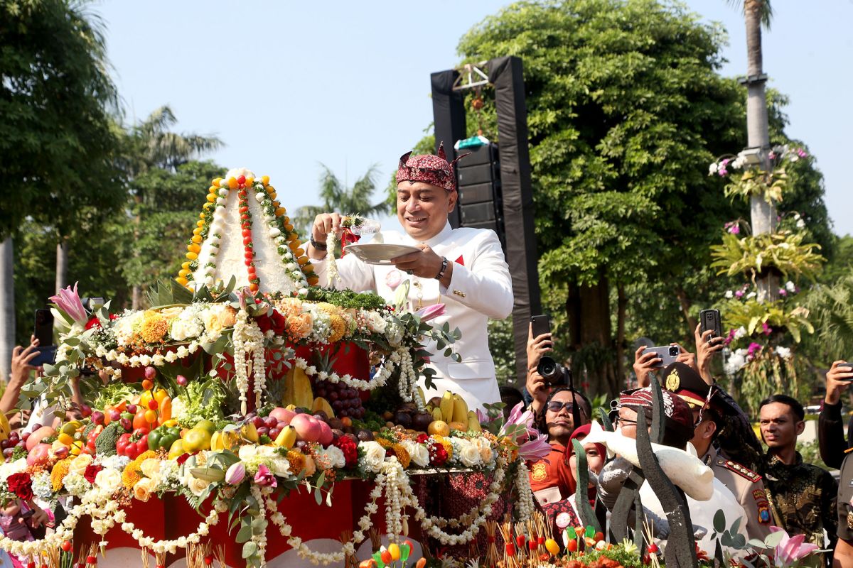 HJKS ke-731 Kota Surabaya dimeriahkan Gus Iqdam hingga Gilga Sahid