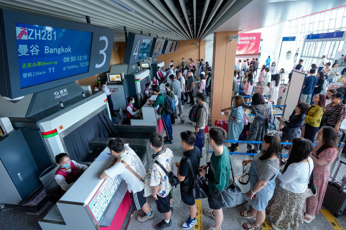 Meningkatnya jumlah wisatawan Tiongkok selama libur Hari Buruh akan mendongkrak pariwisata internasional