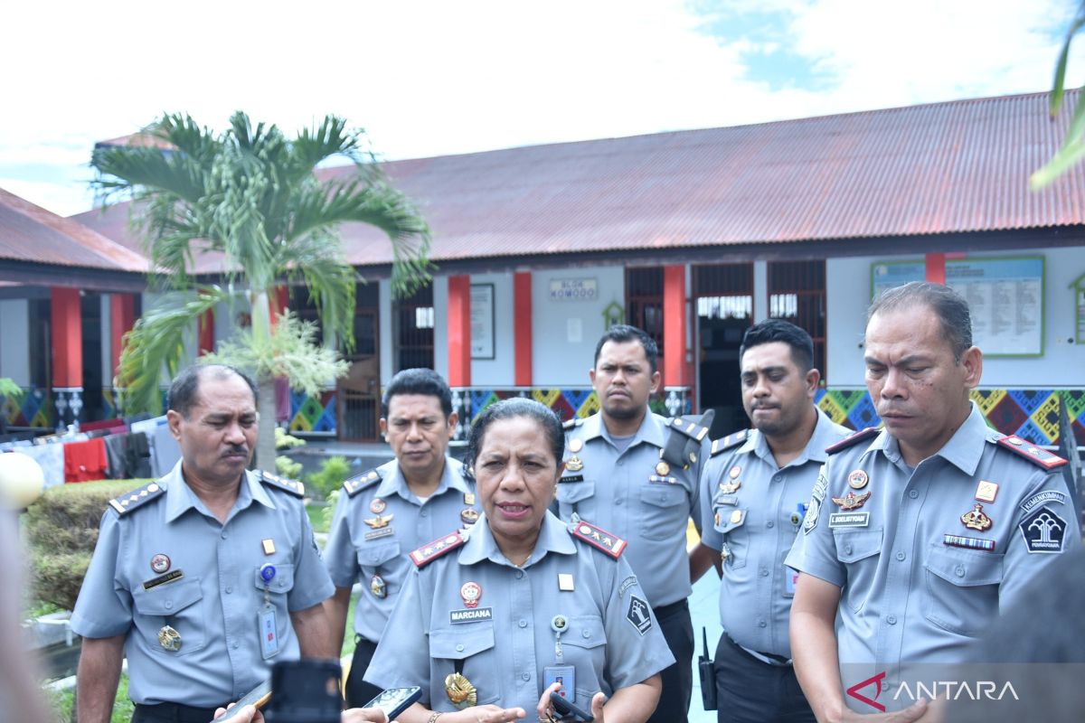 Kemenkumham NTT ingatkan WBP tak berikan apapun kepada petugas Rutan