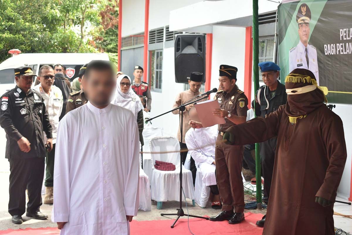 Kejari Bireuen eksekusi cambuk tiga pelanggar syariat Islam