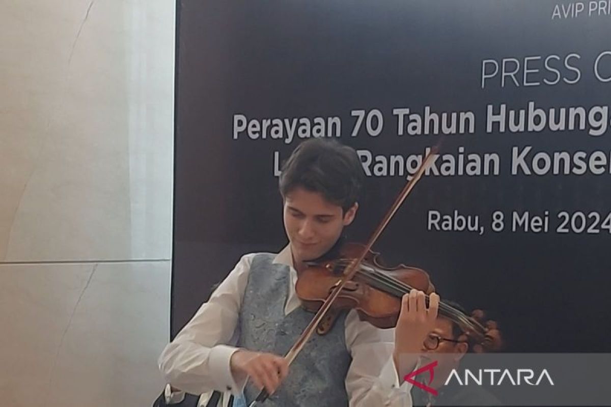 Kemlu: Aransemen musik klasik bikin unik gubahan lagu daerah