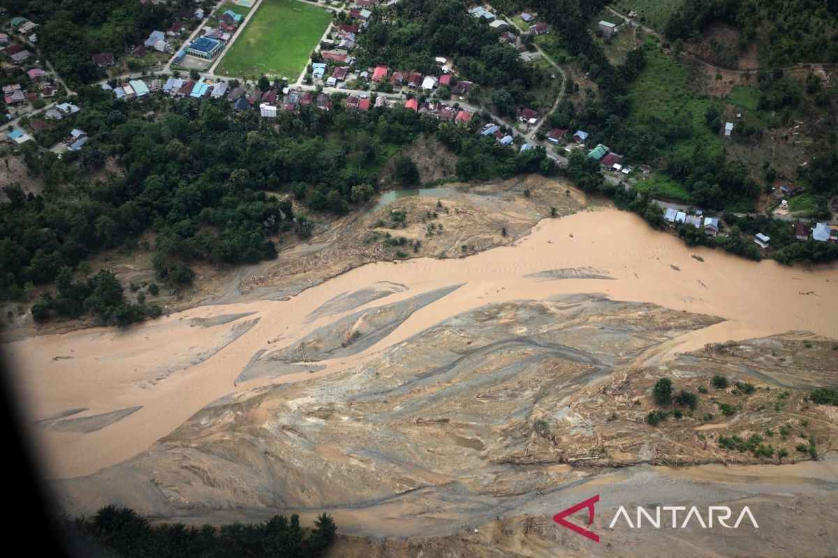 Walhi beri empat rekomendasi imbas bencana yang tewaskan 13 warga Luwu