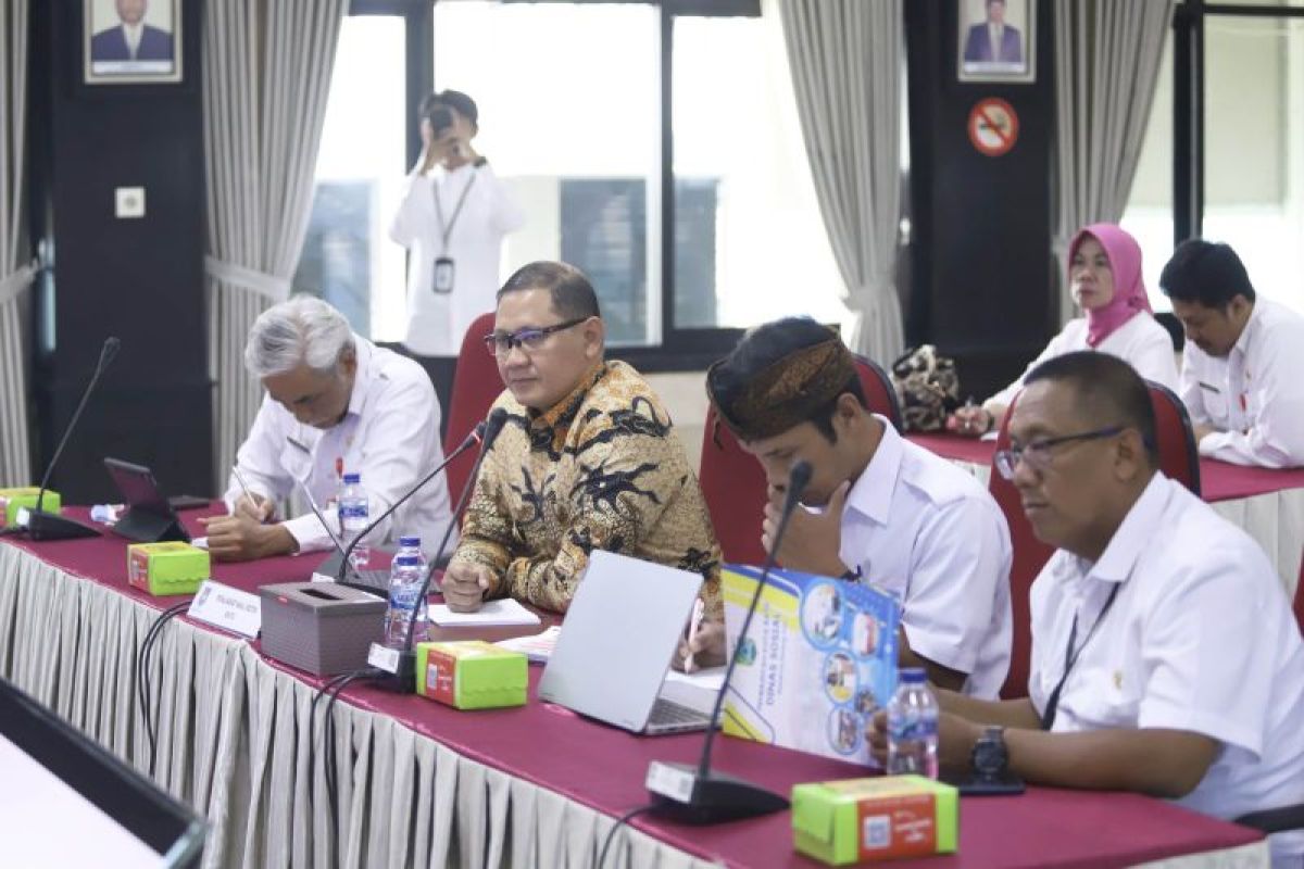 Pj Wali Kota Batu sampaikan laporan kinerja triwulan I 2024