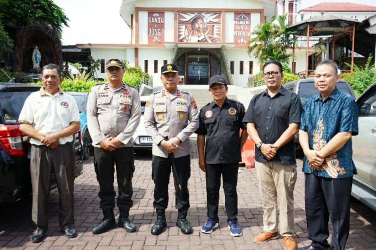 Kapolda pantau pengamanan ibadah Kenaikan Yesus Kristus di Kota Manado