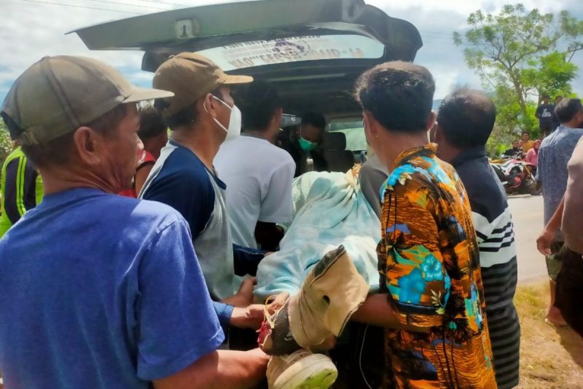 Buruh Tani di Dompu tewas terjebak di mesin pemipil jagung