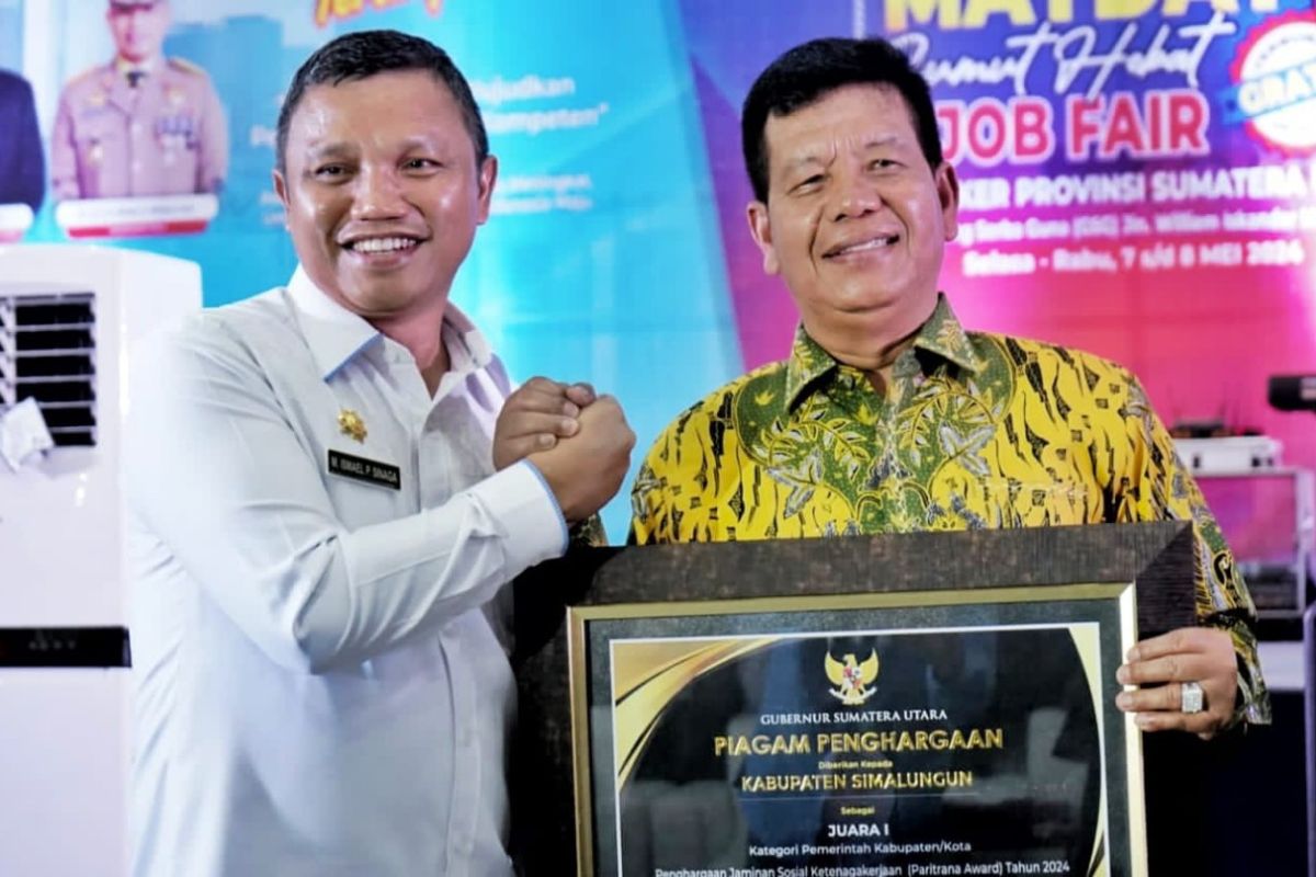 Bupati Simalungun terima penghargaan Paritrana Award dari Pemprov Sumut