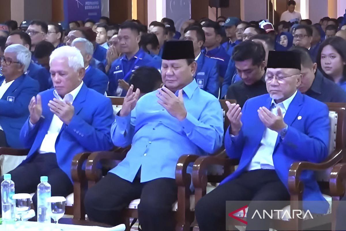 Prabowo puji doa politik soal posisi kabinet saat Rakornas PAN