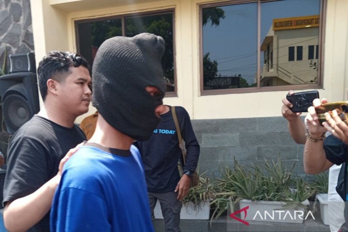 Polisi tangkap pelaku pembunuhan wanita dalam lemari di Cirebon