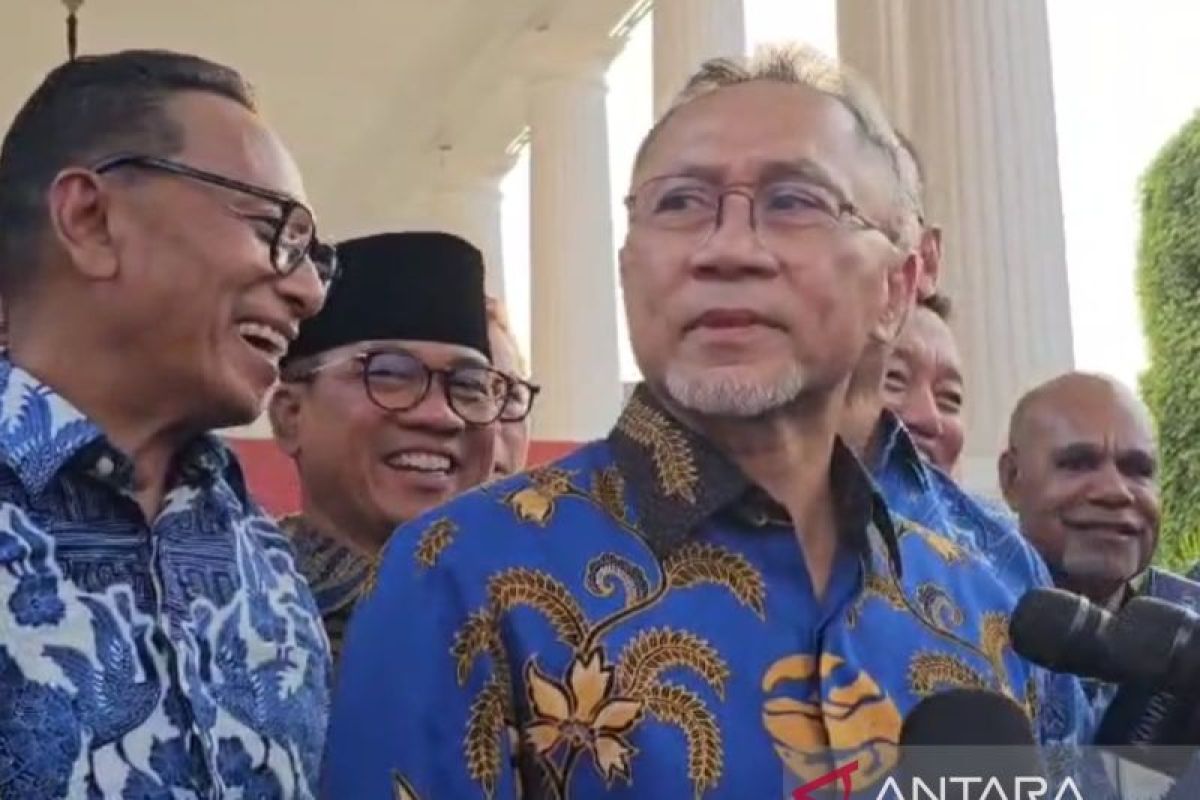 Zulkifli Hasan berseloroh sebut Jokowi pemilik PAN