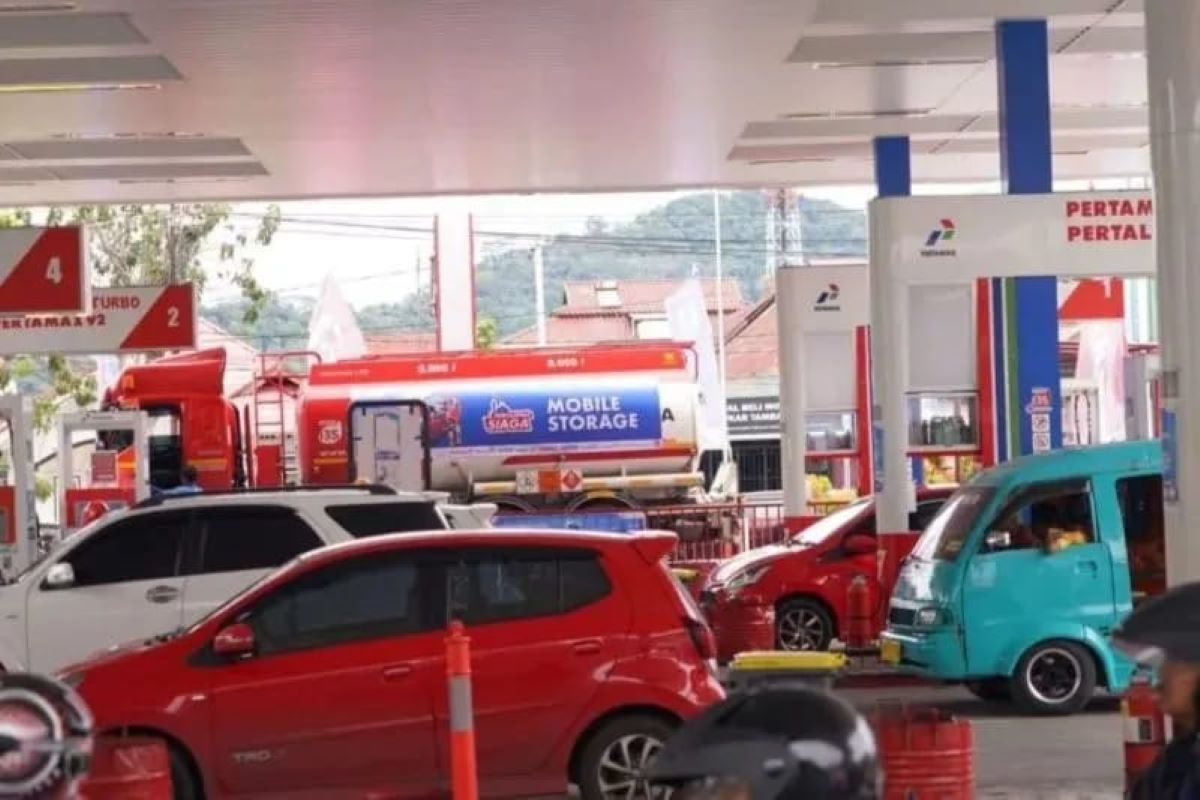 Pertamina Patra Niaga tegaskan tetap salurkan  BBM jenis Pertalite sesuai kepmen