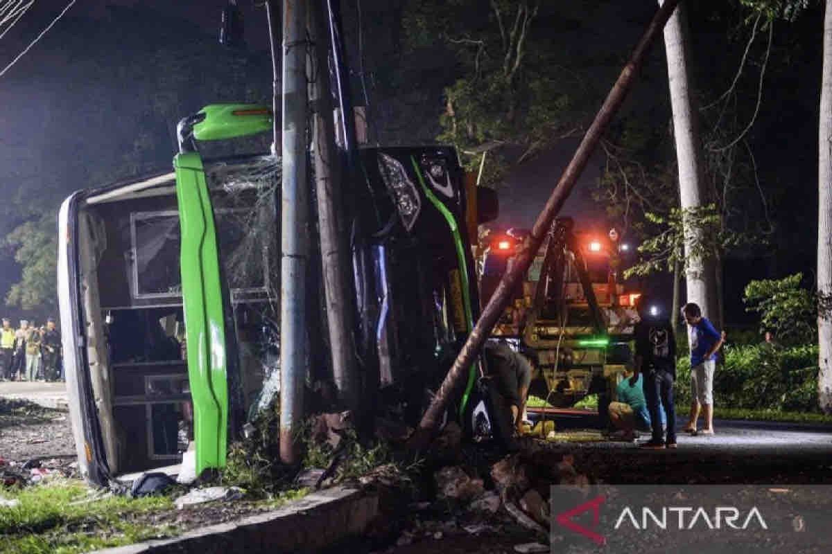 Kecelakaan bus di Subang diduga akibat rem blong