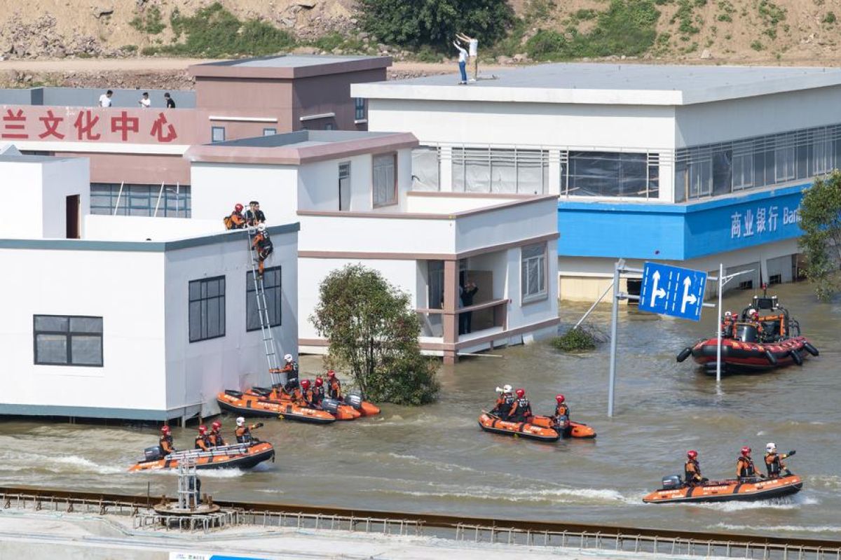 Latihan penanggulangan bencana banjir, topan digelar di Zhejian