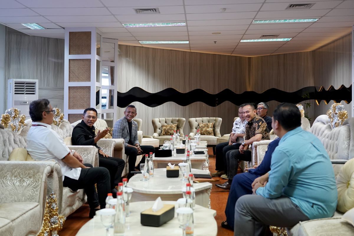 Silaturahmi Pimpinan DPRD dengan PJ Wali Kota bahas isu strategis