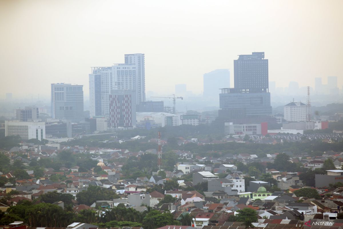Kualitas udara Jakarta pagi ini terburuk ke-3 di dunia