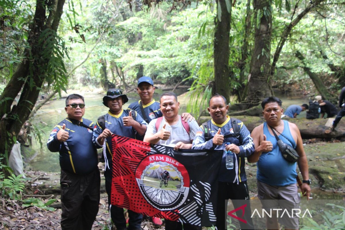 Komunitas pesepeda Aceh Tamiang survei trek objek wisata Tamsar 27