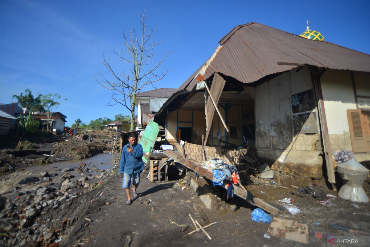 Jumlah korban banjir lahar di Sumbar bertambah jadi 58 orang pada Rabu