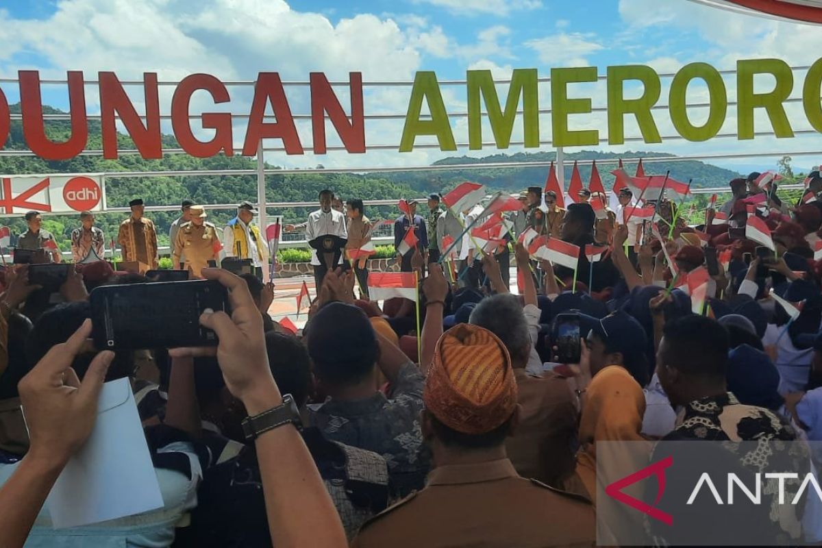 Jokowi resmikan Bendungan Ameroro Konawe untuk irigasi dan wisata